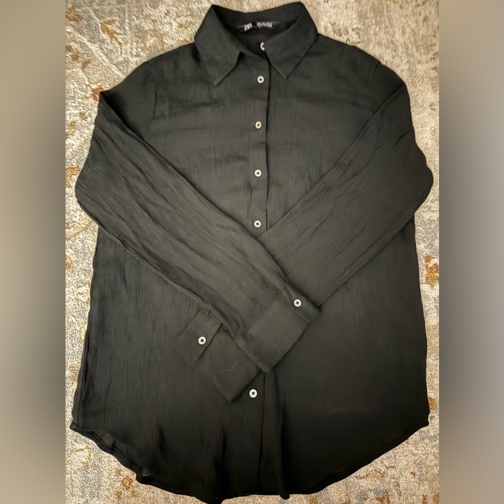 Zara Elegant Black Button-Down Shirt
